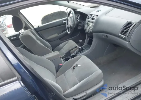 2007 Honda Accord 2.4 Vp z USA, uszkodzony, nr VIN 1HGCM55177A027413